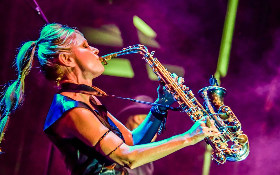 Jimmy’s Jazz & Blues Club Features 2x-GRAMMY® Award Nominated Saxophonist & Vocalist MINDI ABAIR on Friday September 15 at 7 and 9:30 P.M.